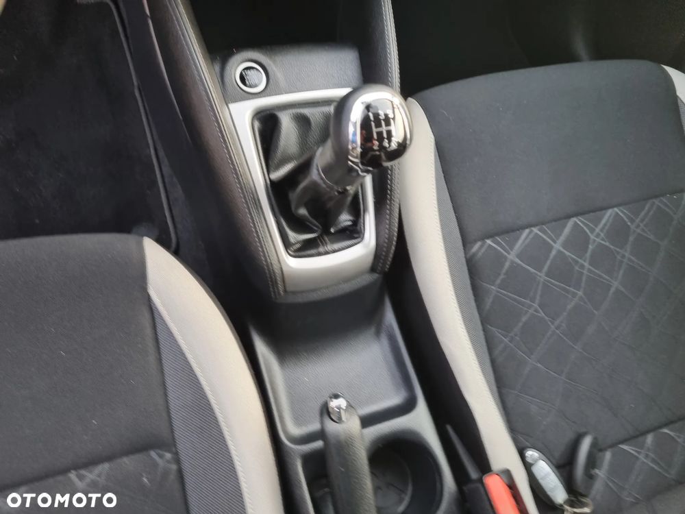 Nissan Micra 1.5 dCi Visia Plus - 16