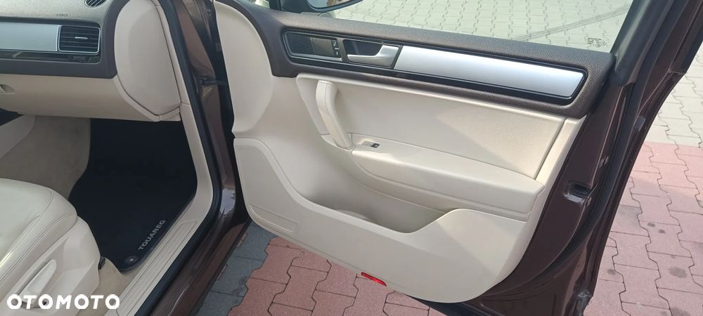 Volkswagen Touareg 3.0 V6 TDI Blue Motion DPF Automatik - 19