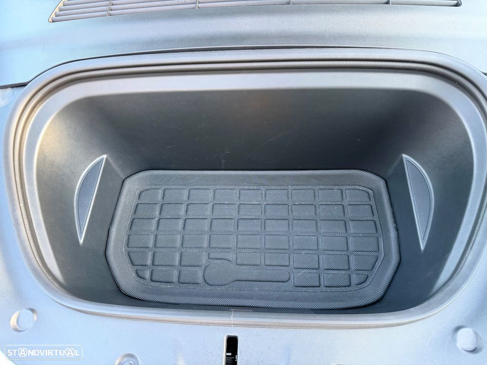 Tesla Model Y Long Range Tração Integral - 11
