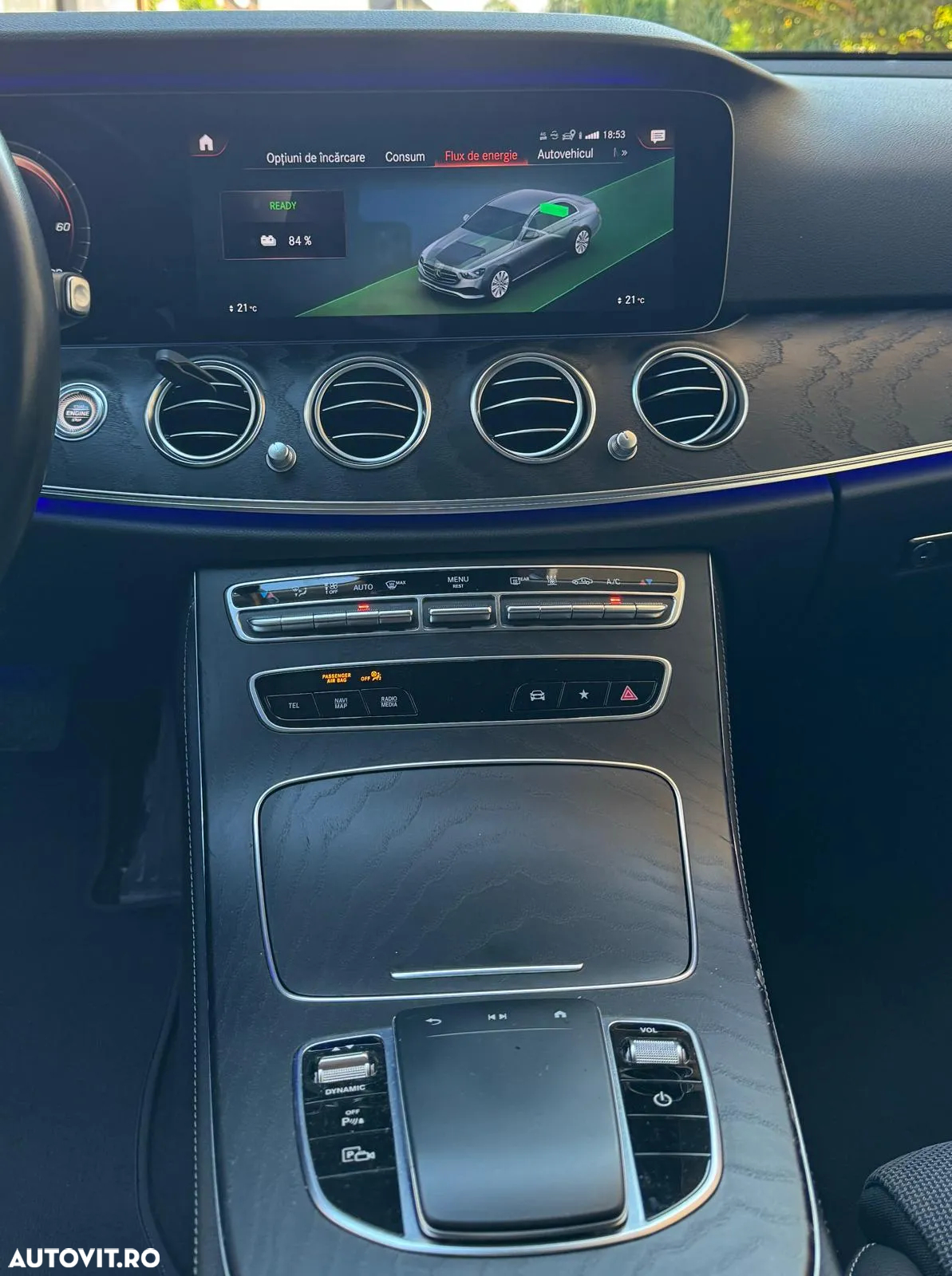 Mercedes-Benz E - 12