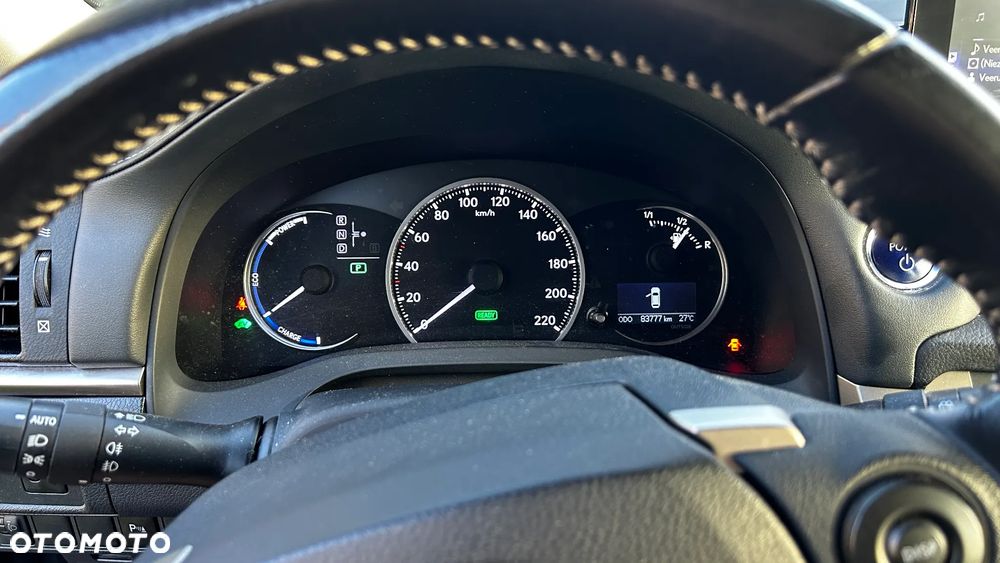 Lexus CT 200h - 15