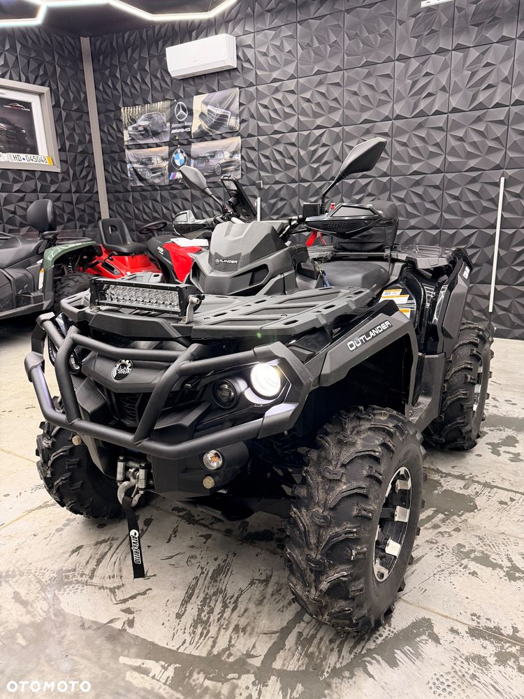 Can-Am Outlander - 1