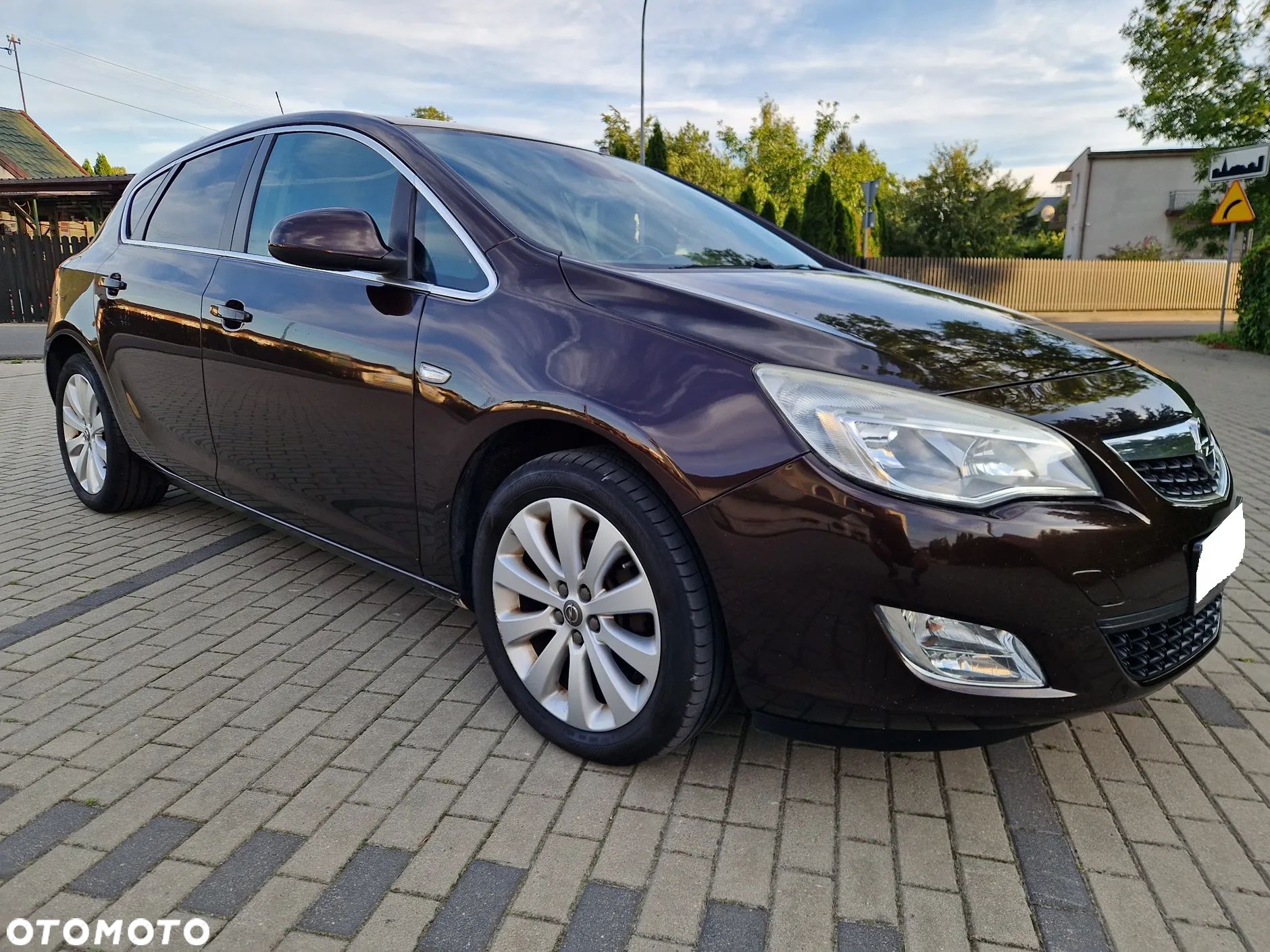 Opel Astra IV 1.4 T Cosmo S&S - 1