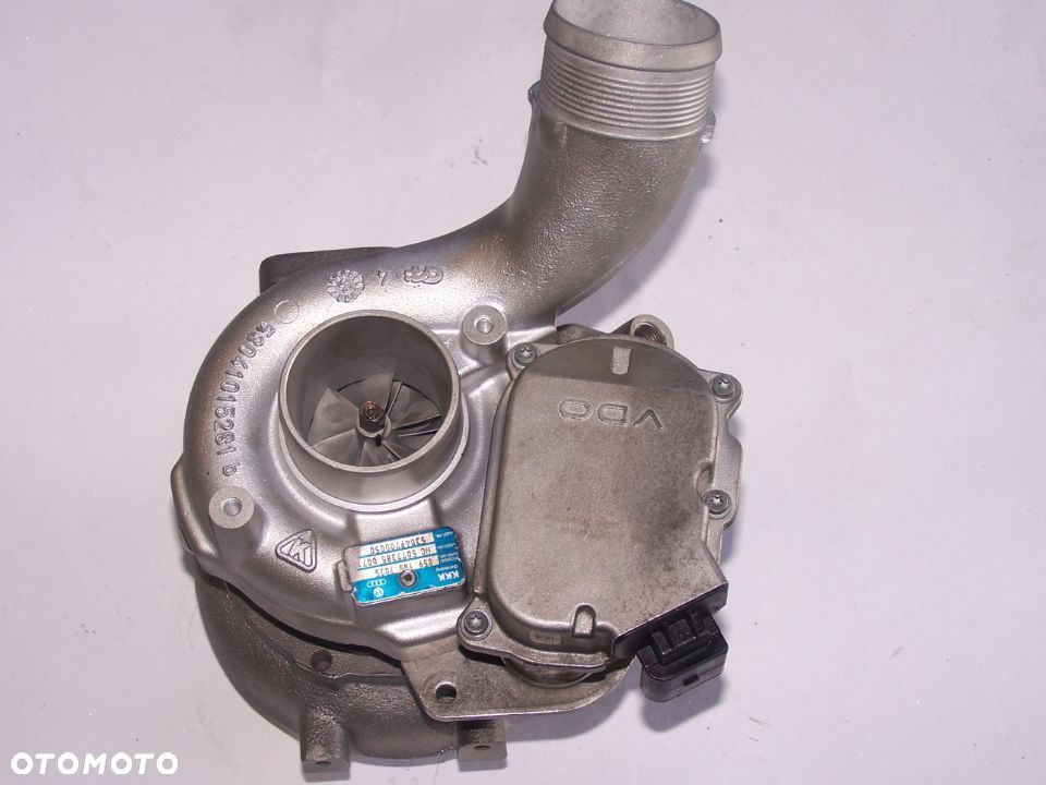 Turbosprężarka Audi A4 A6 A8 Q7 Phaeton Touareg  3,0 tdi Turbina