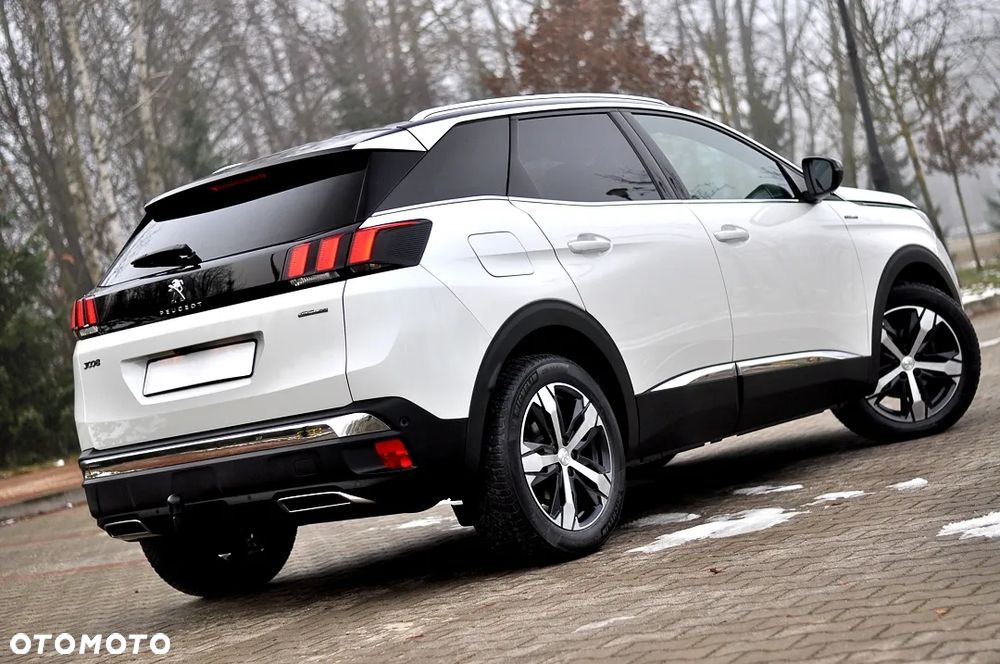 Peugeot 3008 1.2 PureTech Allure S&S - 17