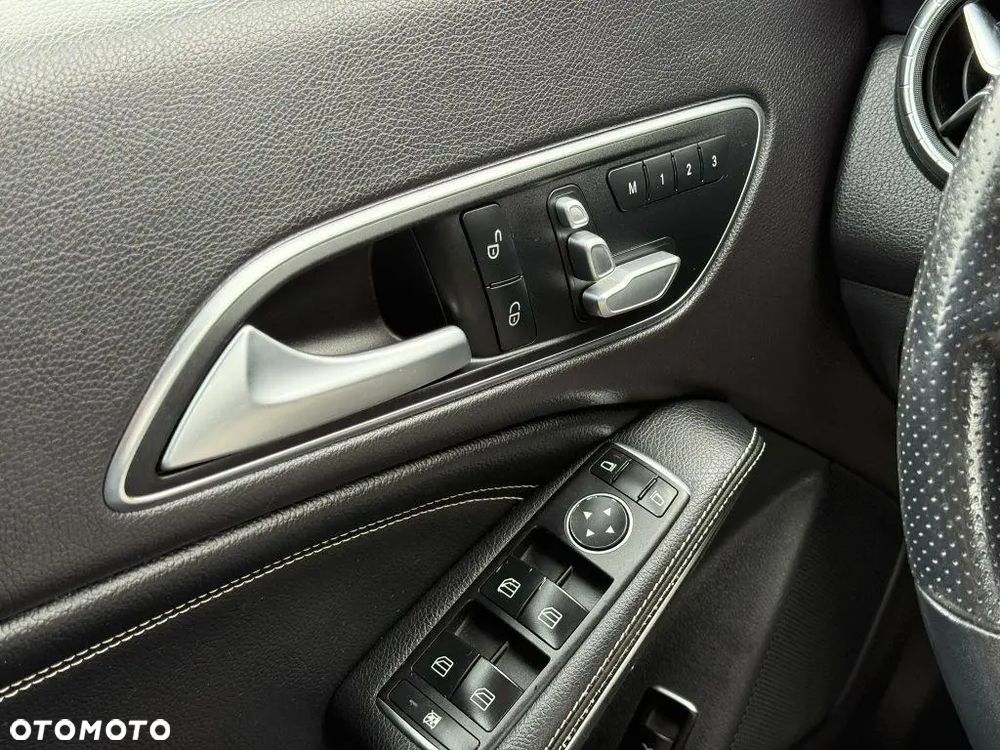 Mercedes-Benz CLA - 20