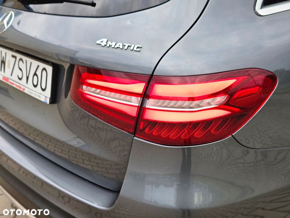 Mercedes-Benz GLC - 18
