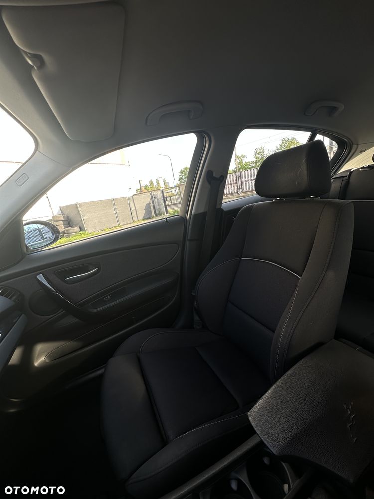 BMW Seria 1 118d DPF Edition Sport - 24