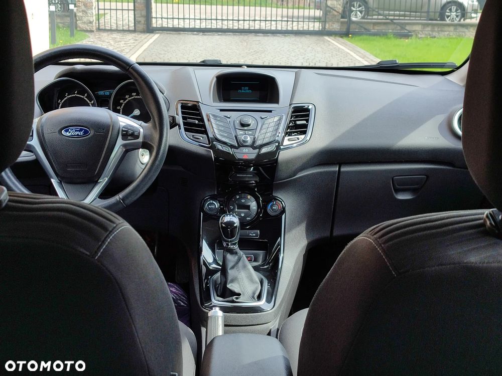 Ford Fiesta 1.0 EcoBoost Start-Stop Titanium - 5