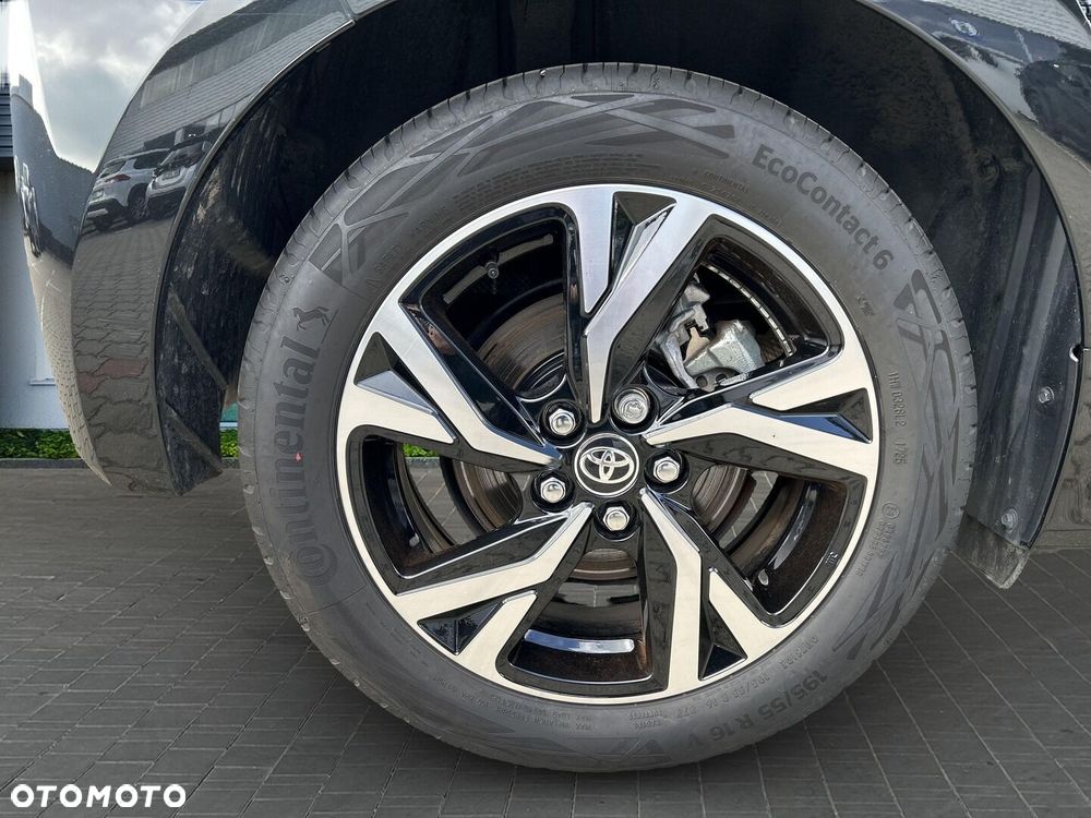 Toyota Yaris Hybrid 1.5 Style - 22