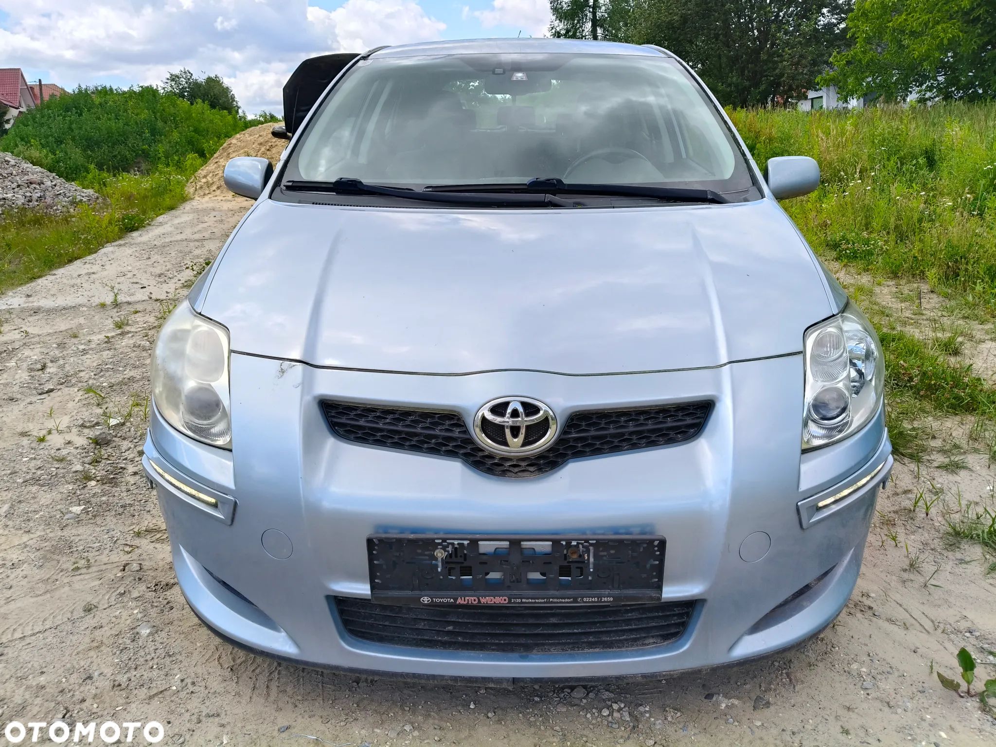 Toyota Auris 2.0 D-4D Comfort - 1