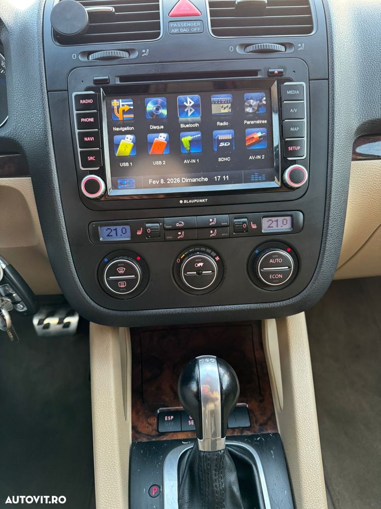 Volkswagen Golf R32 4Motion DSG - 28