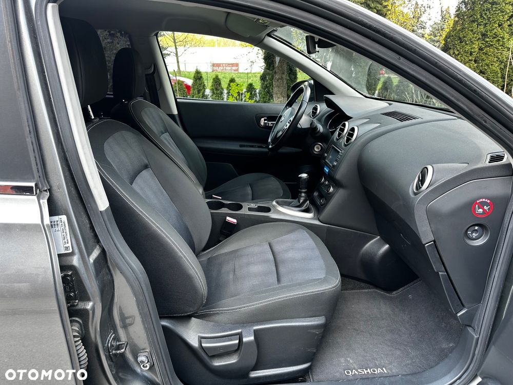 Nissan Qashqai 2.0 dCi DPF I-Way - 6