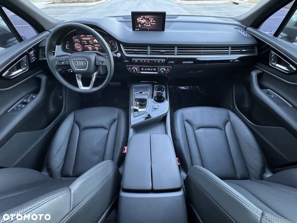 Audi Q7 3.0 TFSI Quattro Tiptr - 38