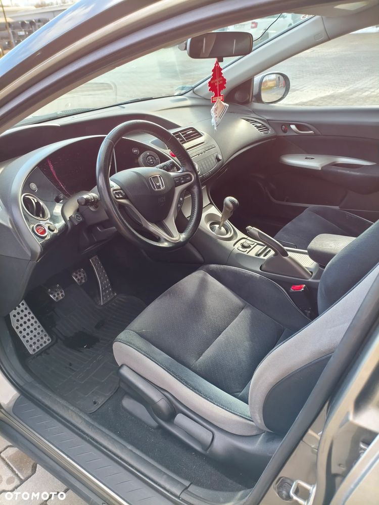 Honda Civic 1.8 Comfort - 15