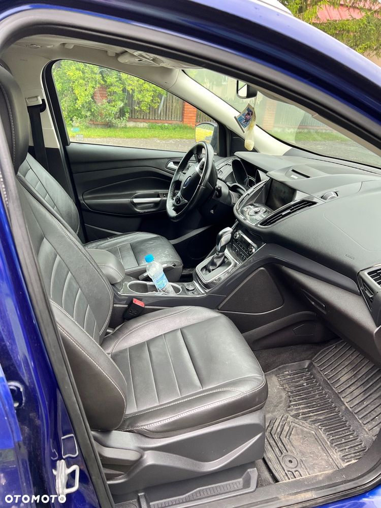 Ford Escape 2.0 EcoBoost AWD Titanium - 8