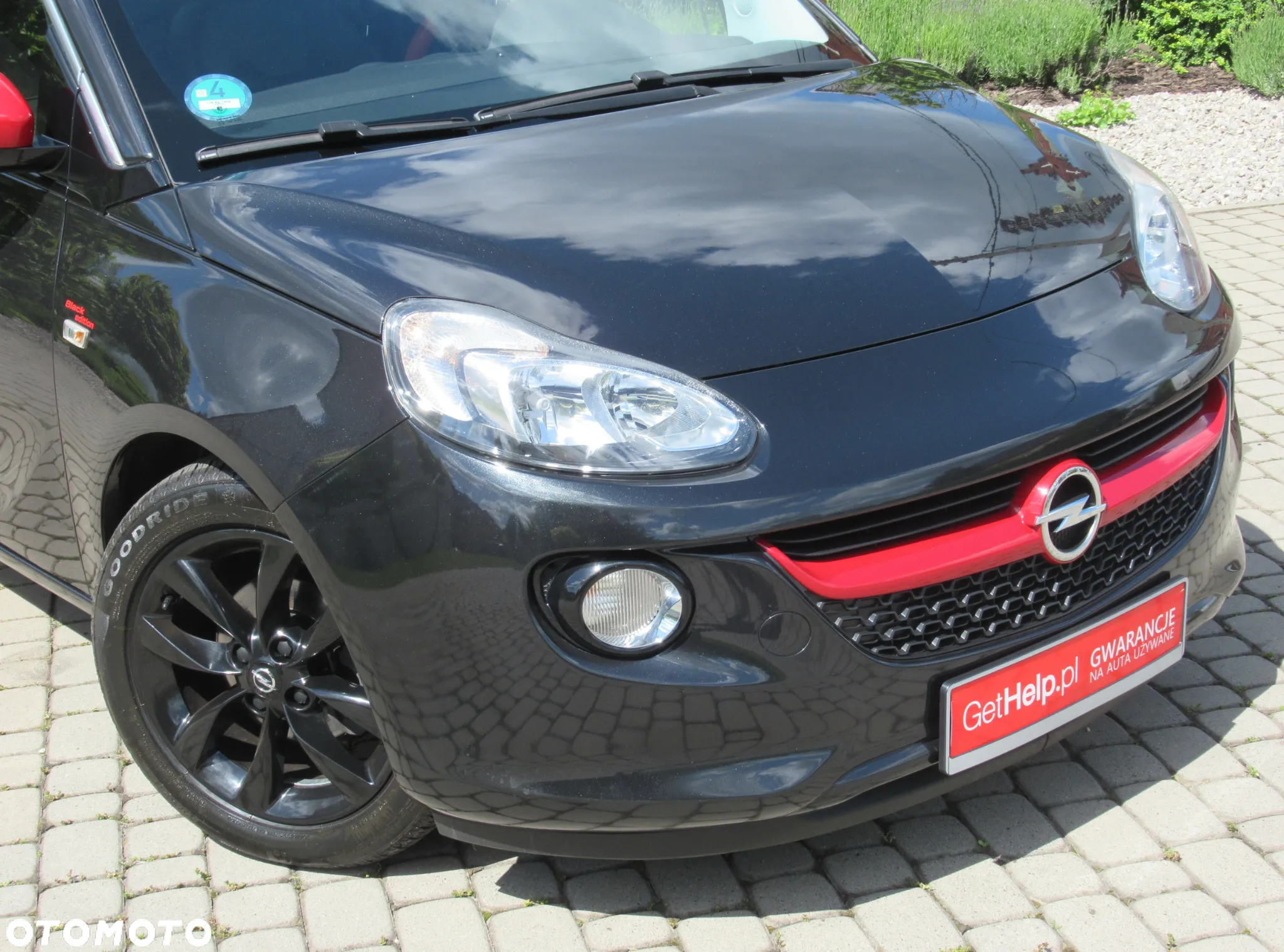 Opel Adam 1.2 Black Jack S&S - 20