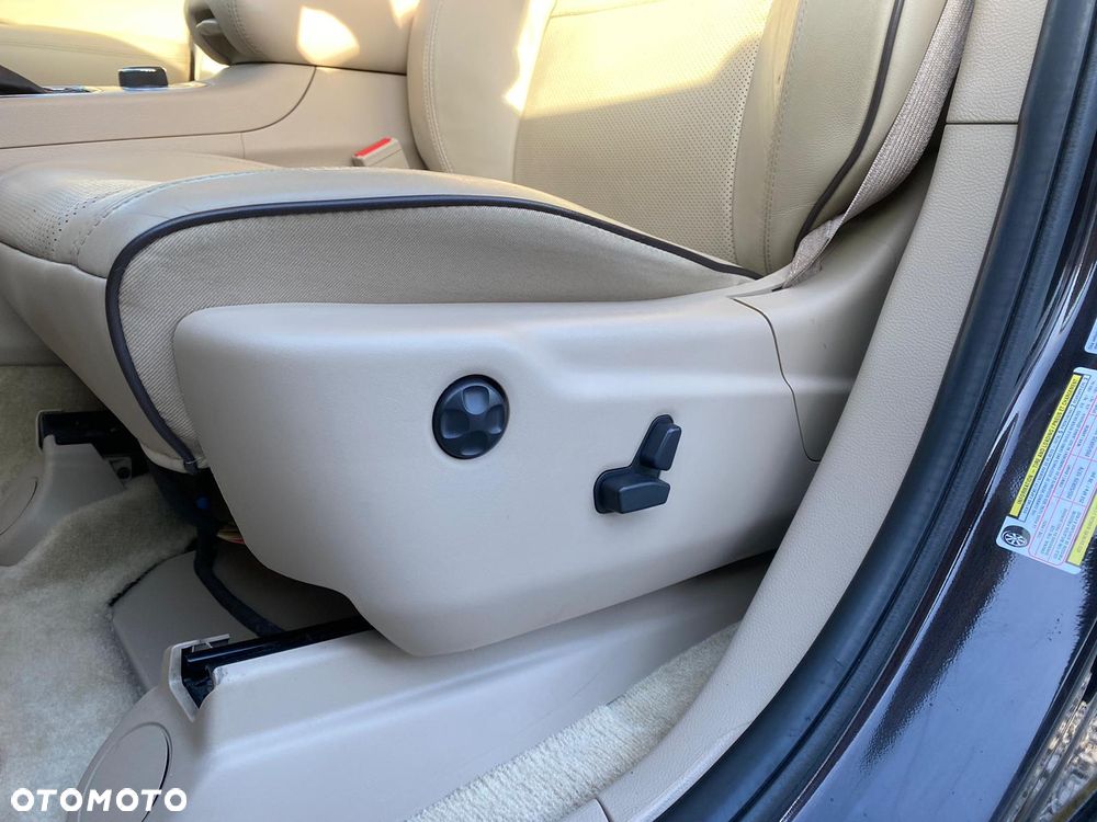 Jeep Grand Cherokee 5.7 V8 Overland - 26