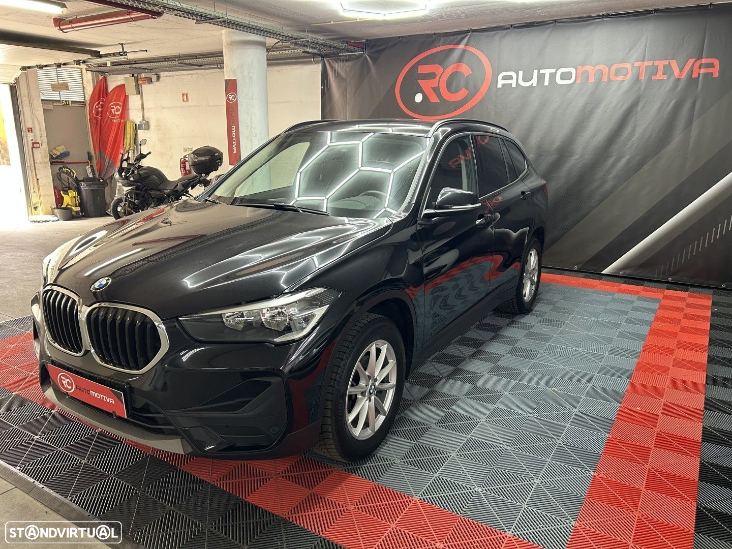 BMW X1 16 d sDrive Advantage Auto - 3
