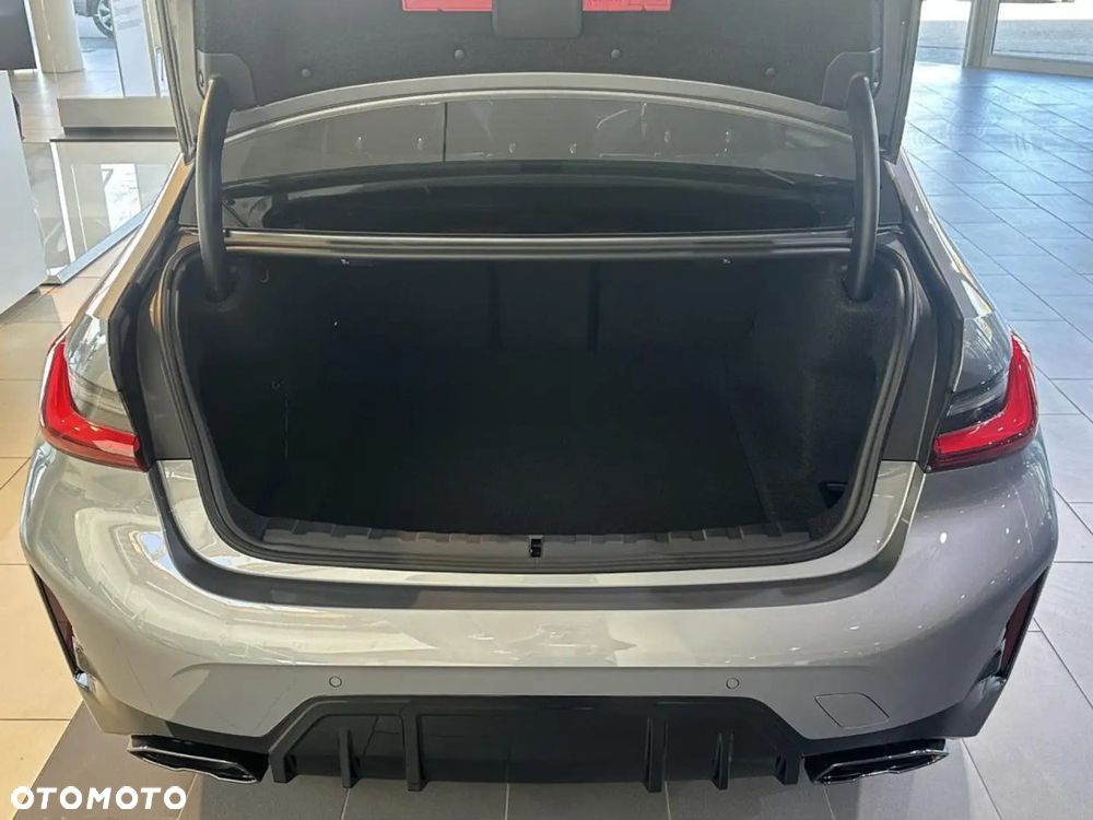 BMW Seria 3 M340i xDrive mHEV sport - 4