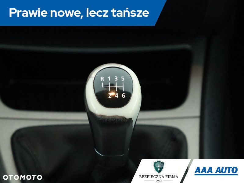 BMW Seria 1 - 13