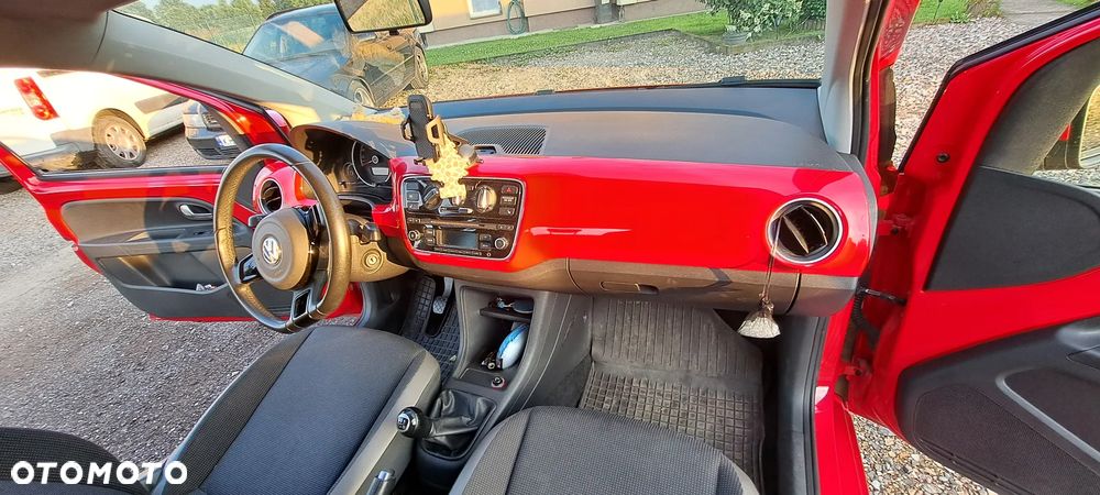 Volkswagen up! 1.0 high Perfectline - 18