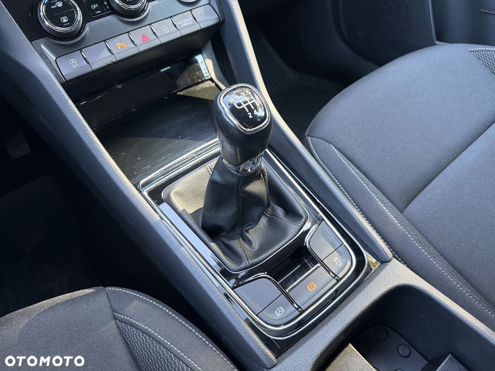 Skoda Karoq 2.0 TDI SCR 4x2 Ambition - 17