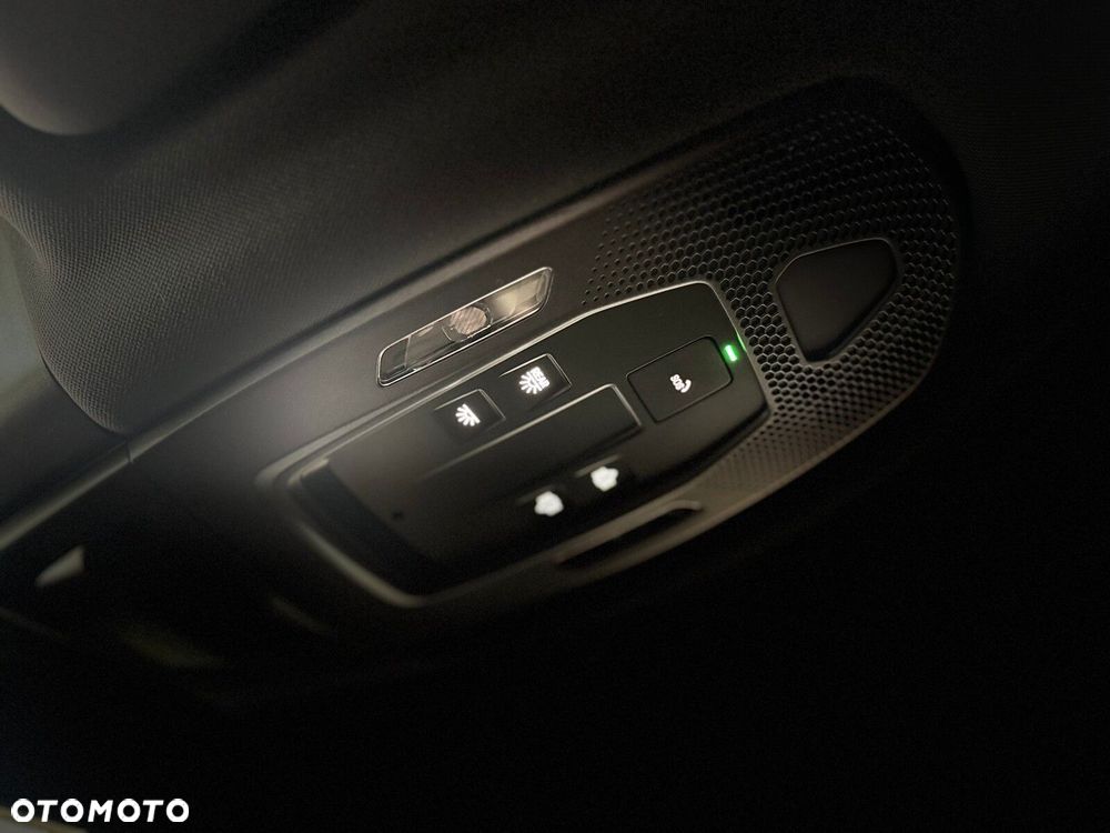 Porsche Cayenne - 22