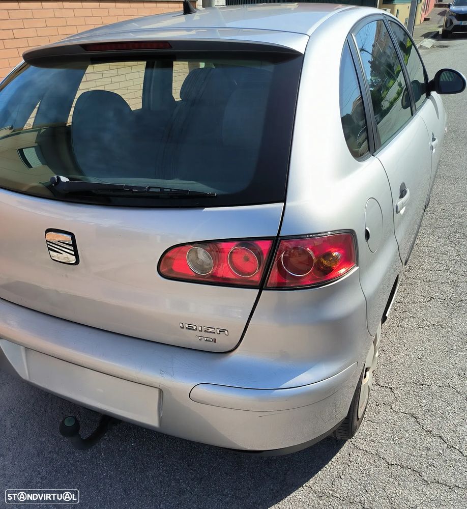 SEAT Ibiza 1.9 TDi Signo - 2