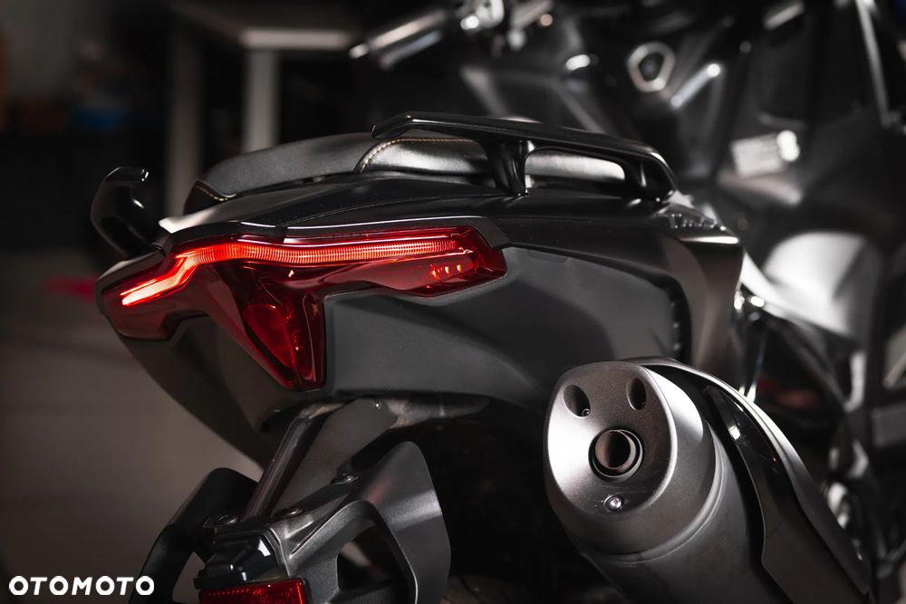Yamaha Tmax - 13