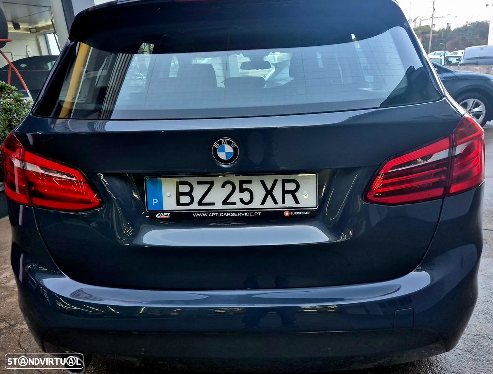 BMW 218 Active Tourer i Luxury Line - 17