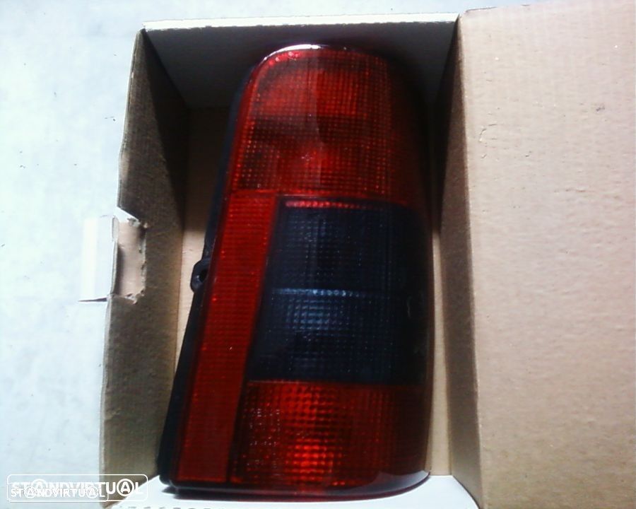 farolins traz Peugeot Partner 1 porta (NOVOS) - 1