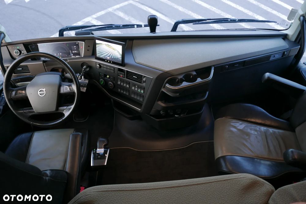 Volvo FH 460 EURO6 FH4 FH5 FULL OPCJA 21R ALU TV PODWÓJNE SZYBY NAVI KAMERA SKÓRA ELEKTRYCZNY OBRACANY FOTEL - 6