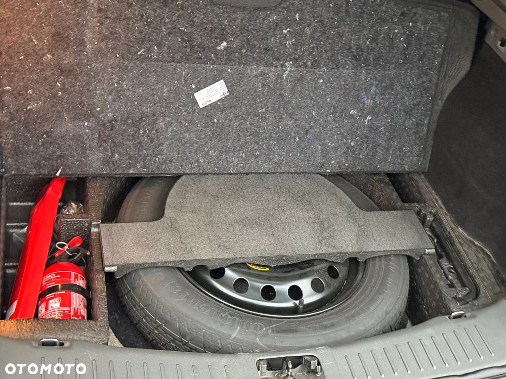 Ford Kuga 2.0 TDCi Titanium S FWD - 14