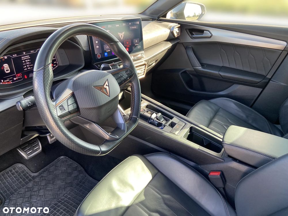 Cupra Leon 2.0 TSI DSG VZ - 11