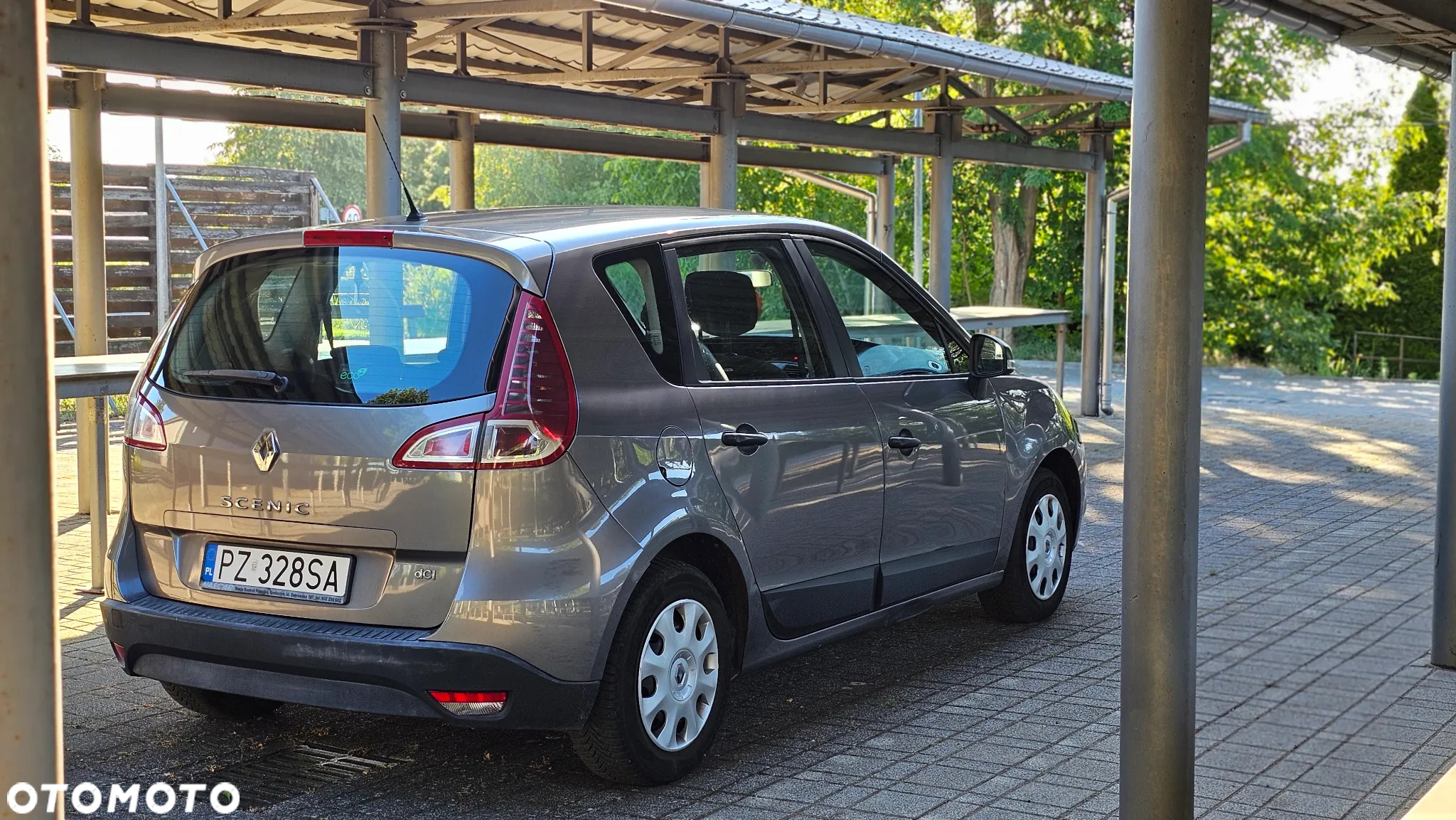 Renault Scenic - 13