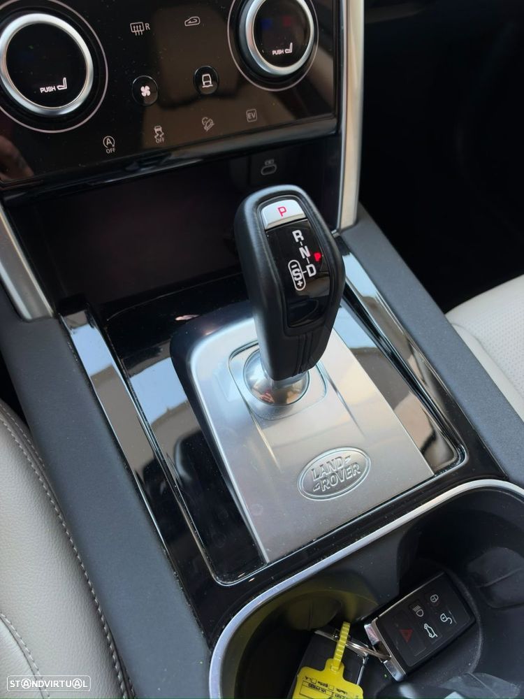 Land Rover Discovery Sport - 13