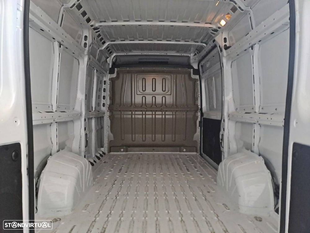 Peugeot Boxer 2.2 BlueHDi 140 S&S 333 L2H1 - 6