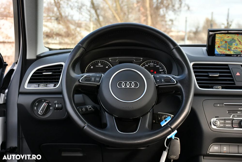 Audi Q3 2.0 TDI Quattro S tronic sport - 23