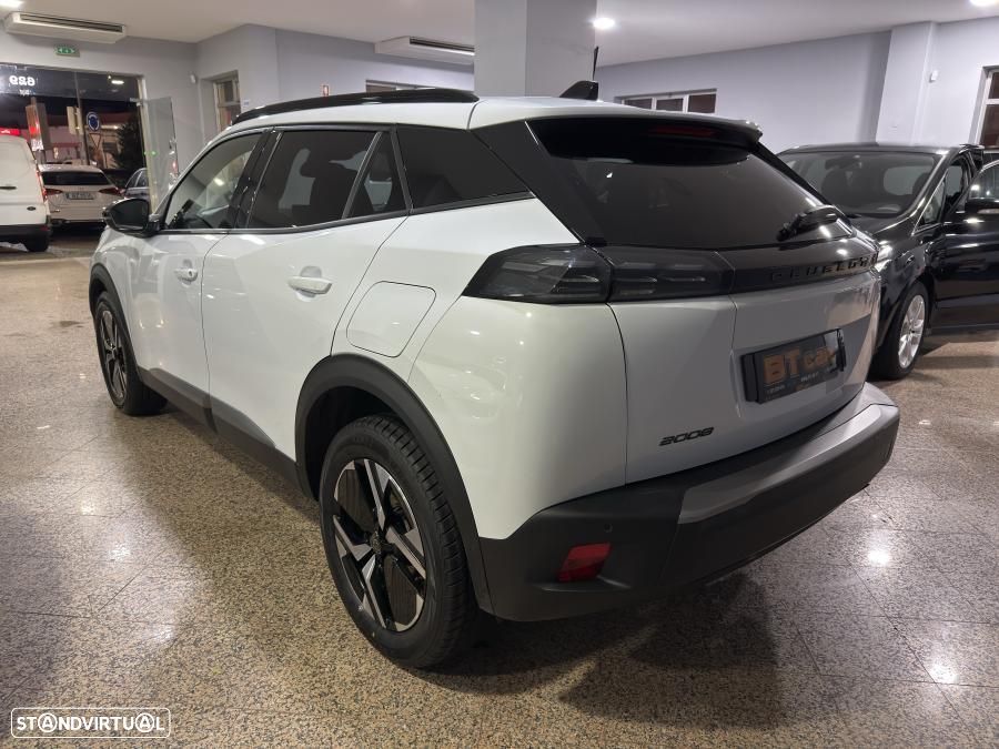 Peugeot 2008 1.2 PureTech Allure - 30