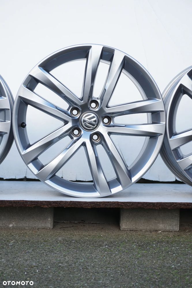 Volkswagen 5x112 18 7,5J et51 stan bdb - 7