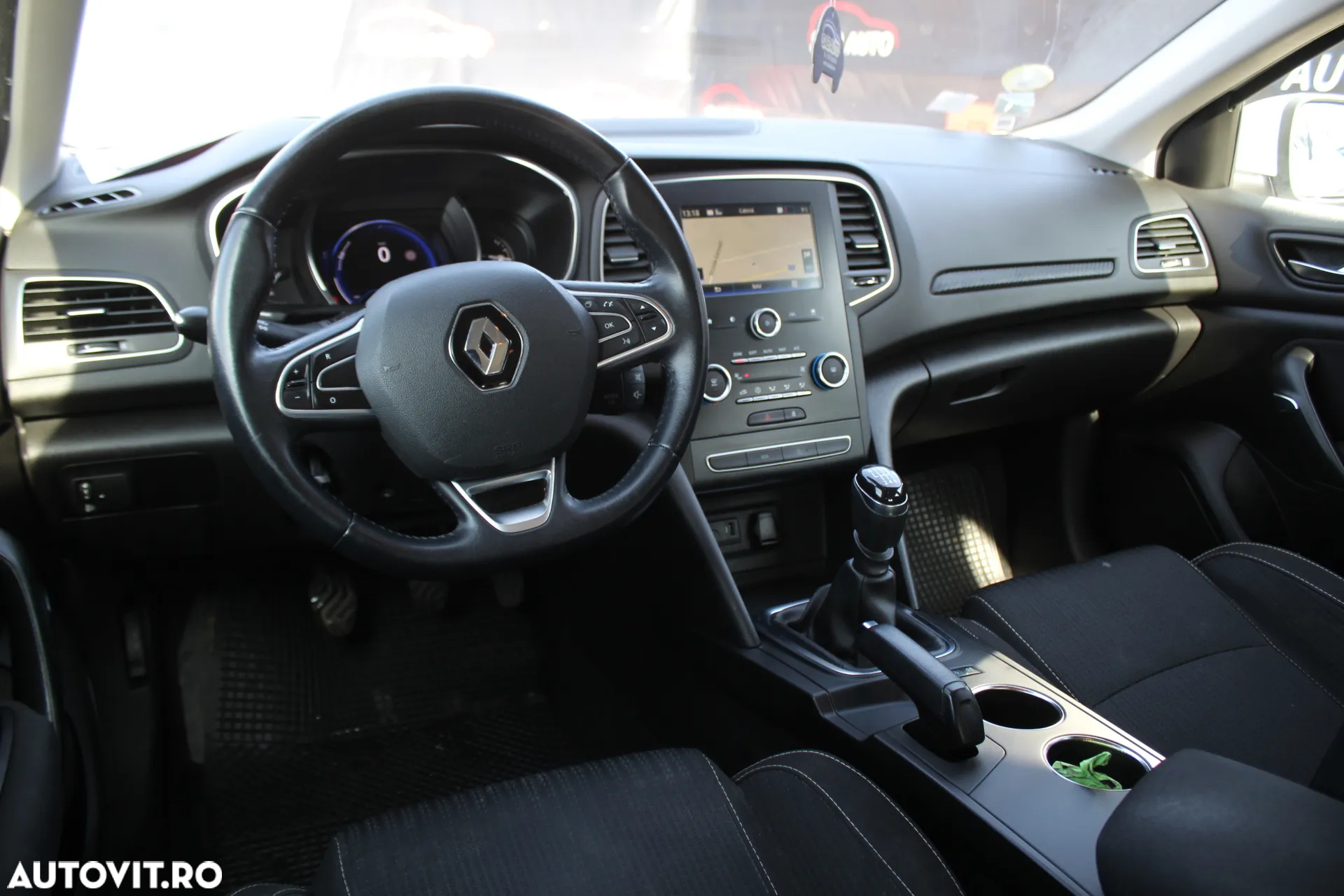 Renault Megane BLUE dCi Business - 5