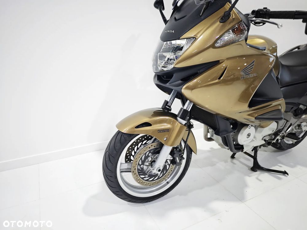 Honda Deauville - 24