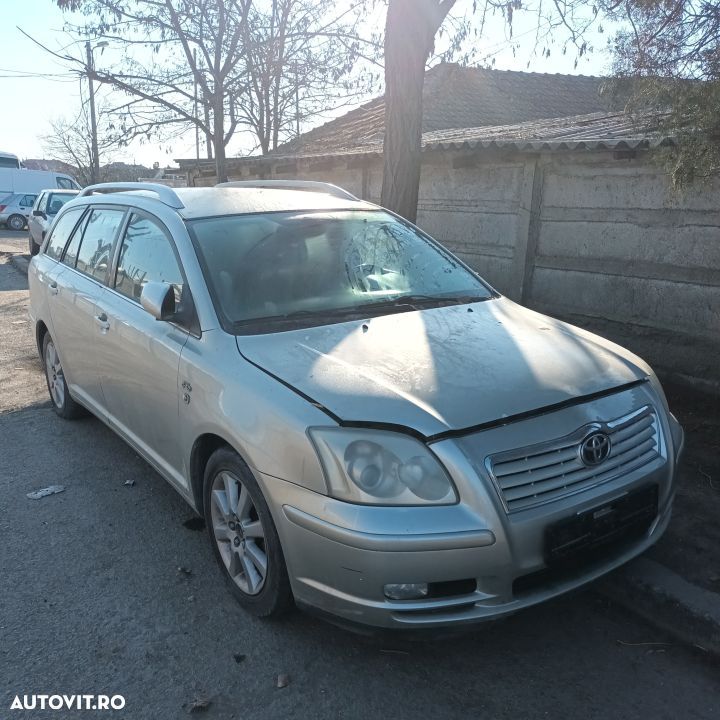 Dezmembrari  Toyota AVENSIS (T25)  2003  > 2008 2.0 D-4D Motorina - 2