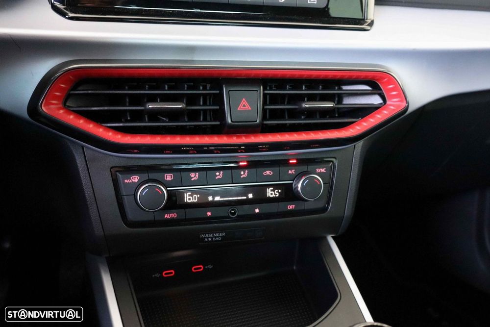 SEAT Arona 1.0 TSI FR - 35