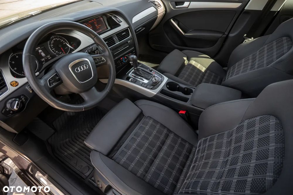Audi A4 Avant 2.0 TDI DPF multitronic Ambition - 16