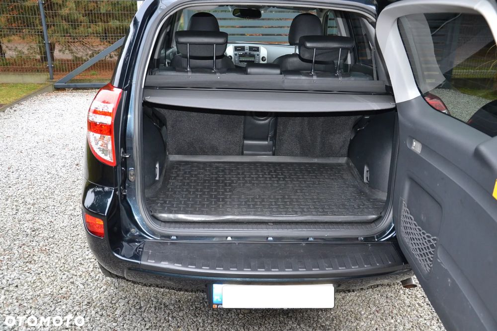 Toyota RAV4 2.0 VVT-i Sol - 14