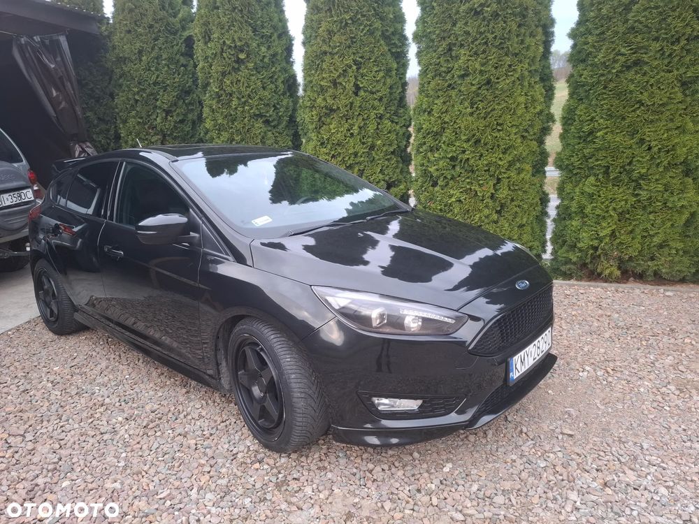 Ford Focus 2.0 EcoBoost ST - 11