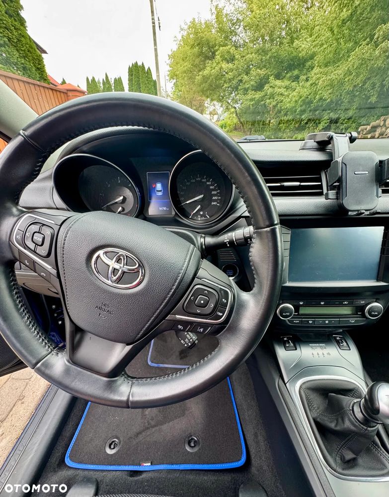 Toyota Avensis 2.0 D-4D Prestige - 6