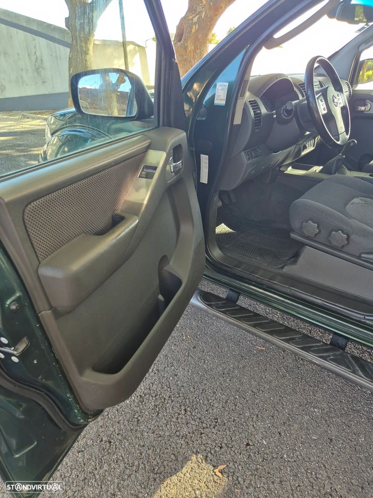 Nissan Navara 2.5 dCi KC SE Comfort - 13